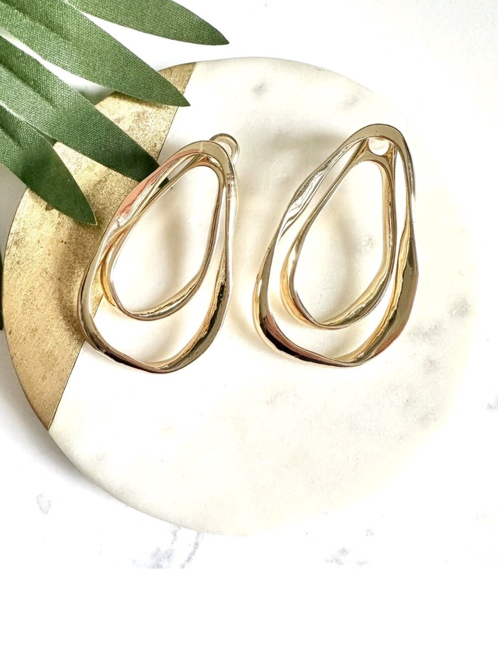 Gold Teardrop Front And Back Earrings; nwot